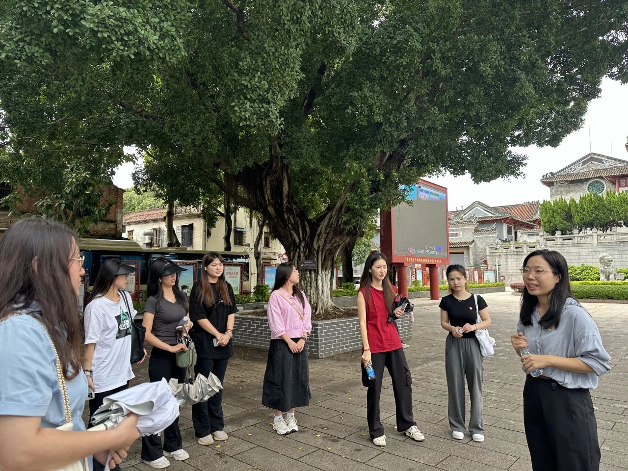 党日活动.jpg 党日活动.jpg