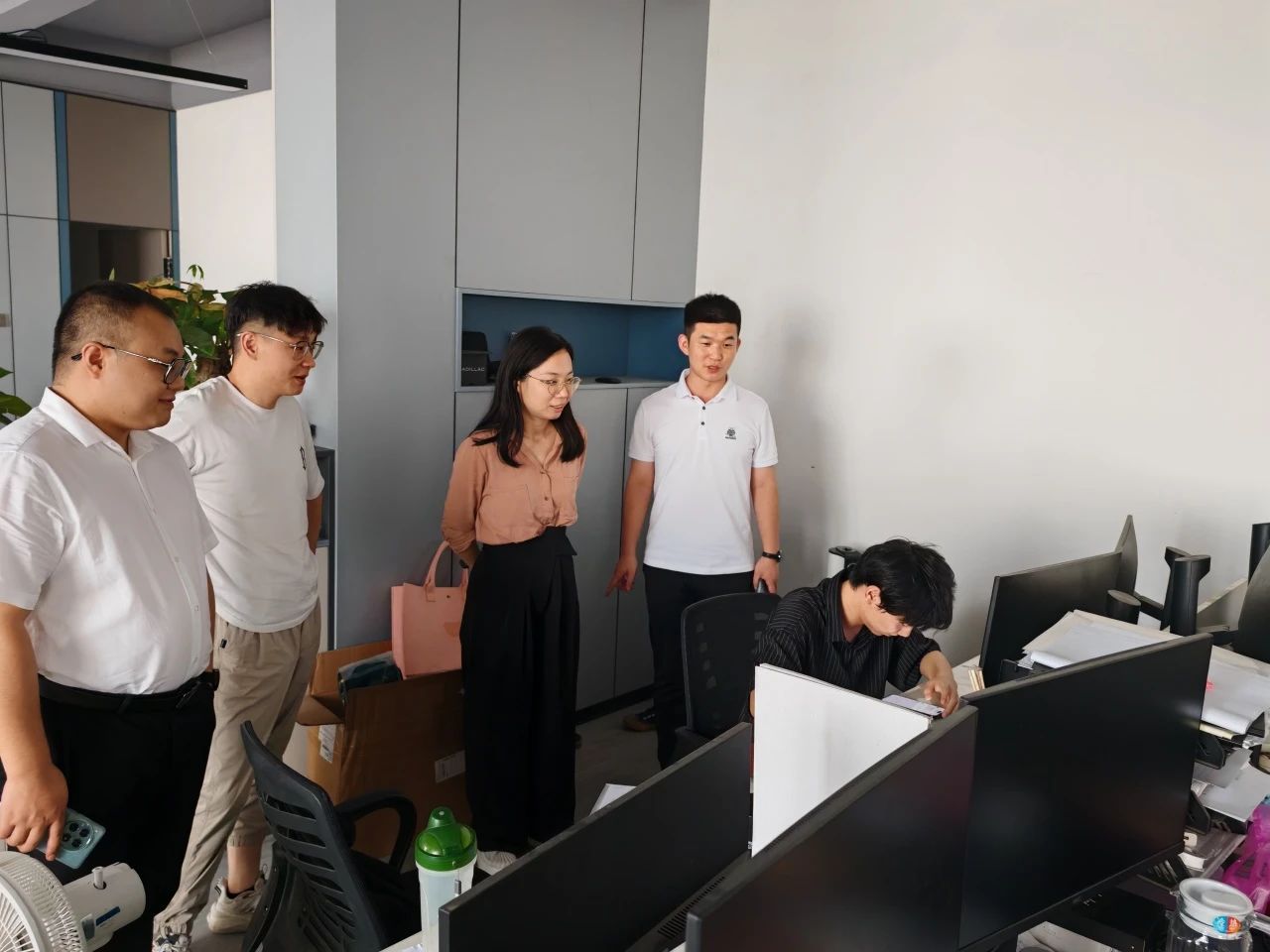 “访企拓岗促就业”专项行动1.jpg “访企拓岗促就业”专项行动1.jpg