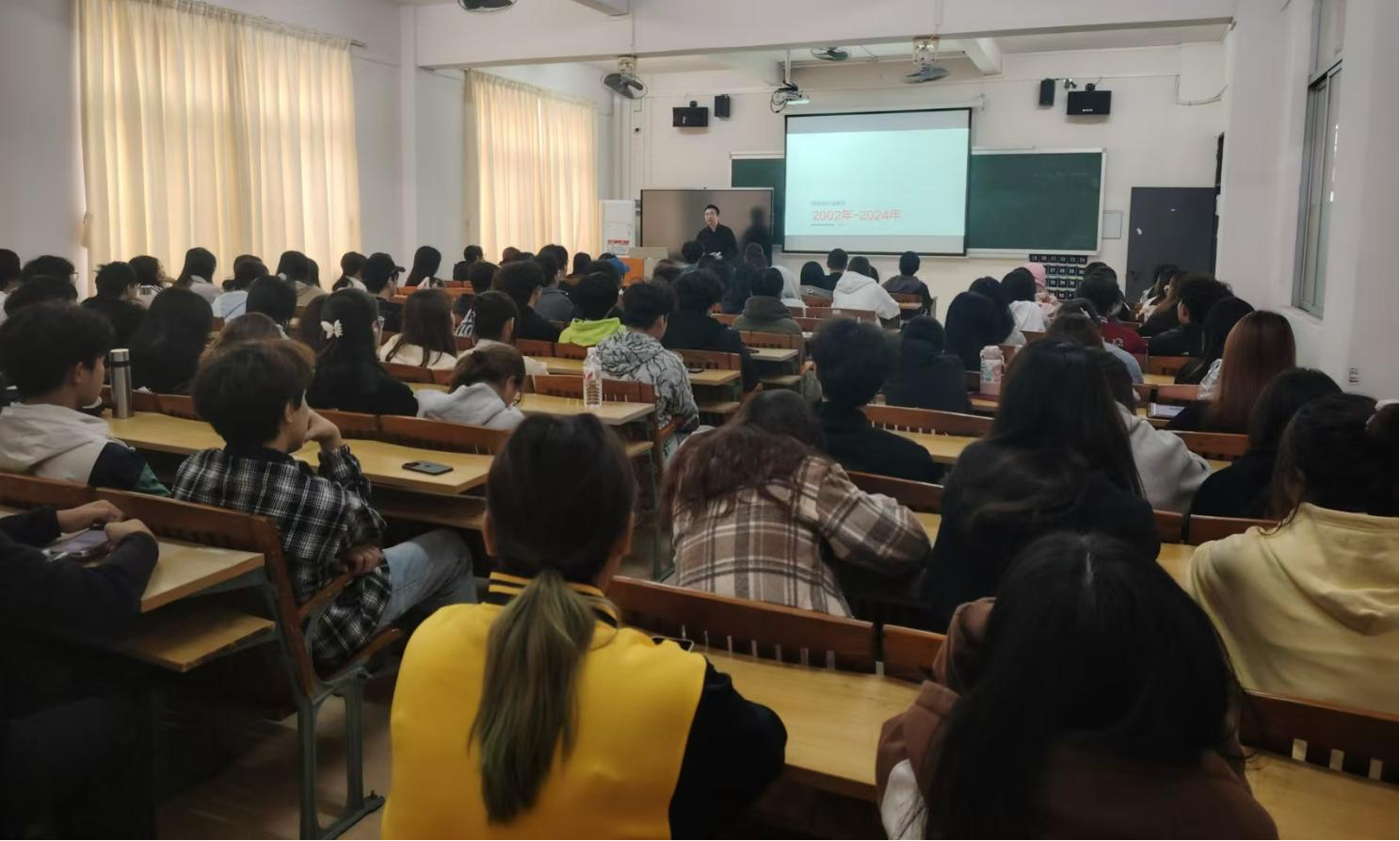 关于文创产品的开发实践与探索(1).png 关于文创产品的开发实践与探索(1).png