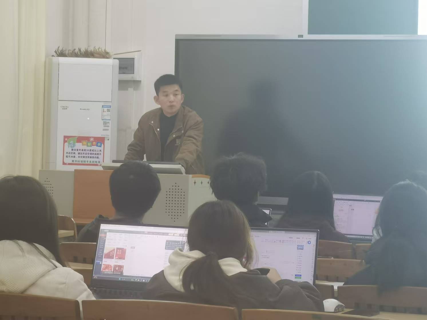 微信图片_202501020826352.jpg 微信图片_202501020826352.jpg