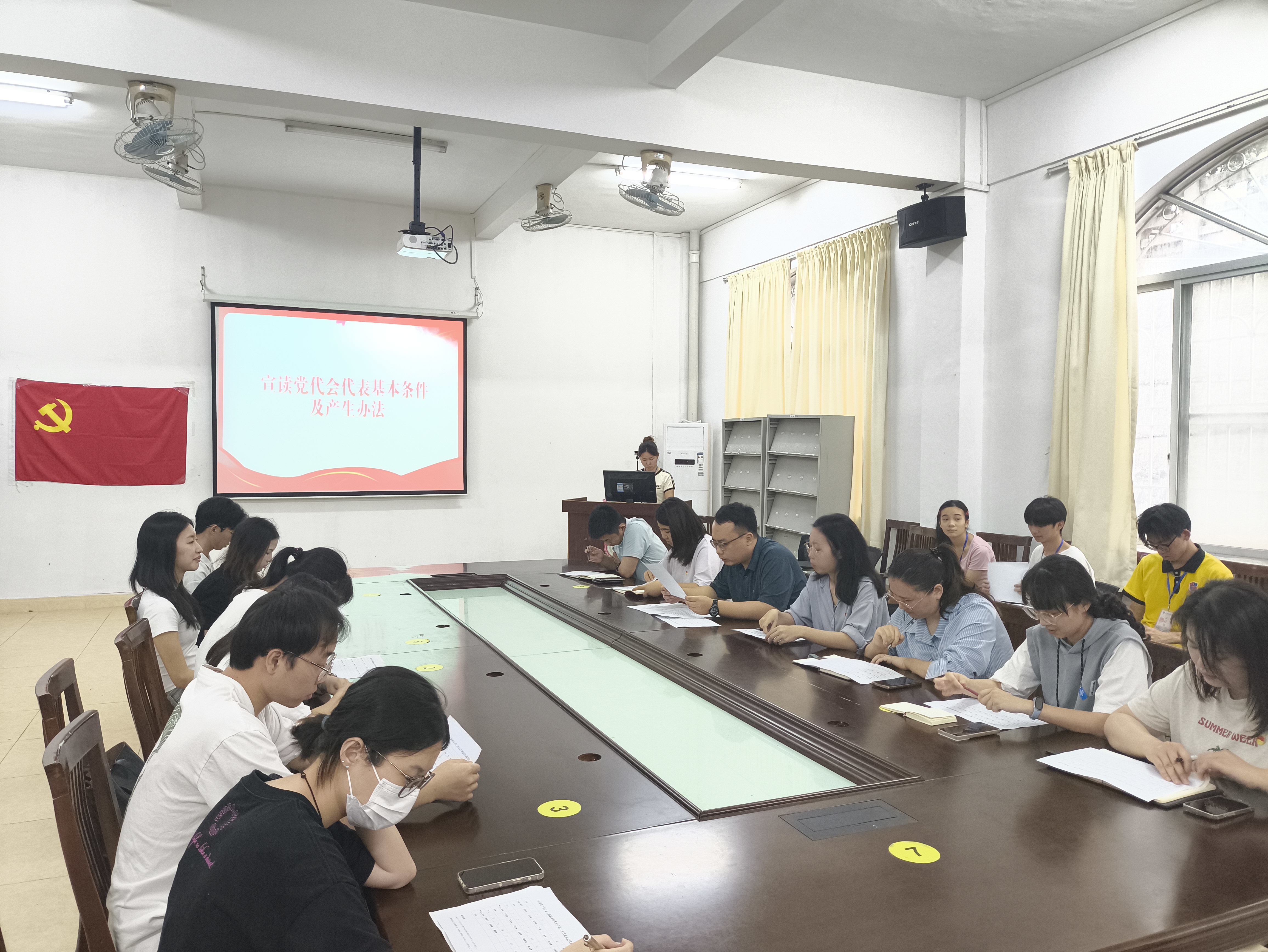 党代表产生.jpg 党代表产生.jpg