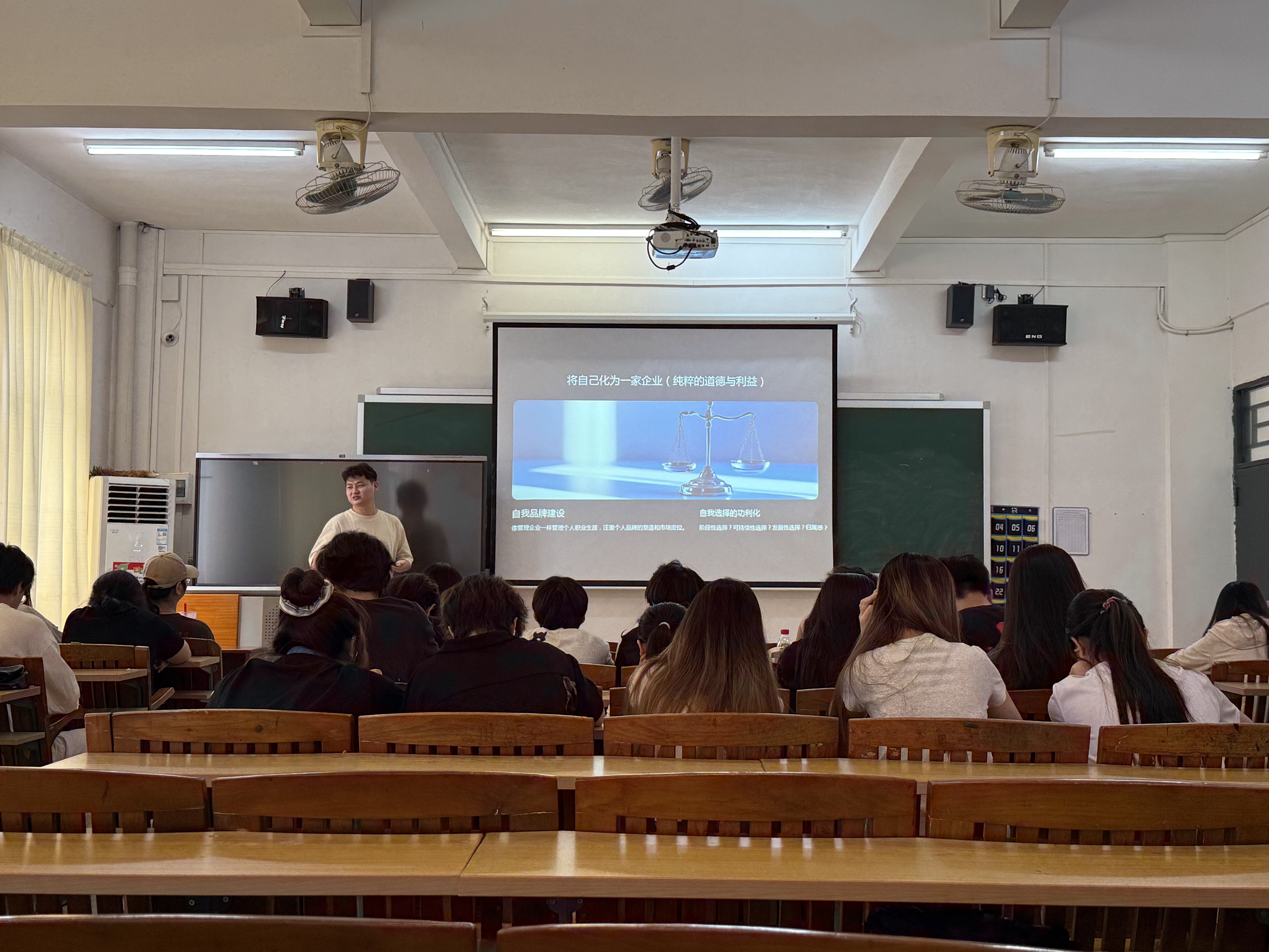 微信图片_202506271110461.jpg 微信图片_202506271110461.jpg