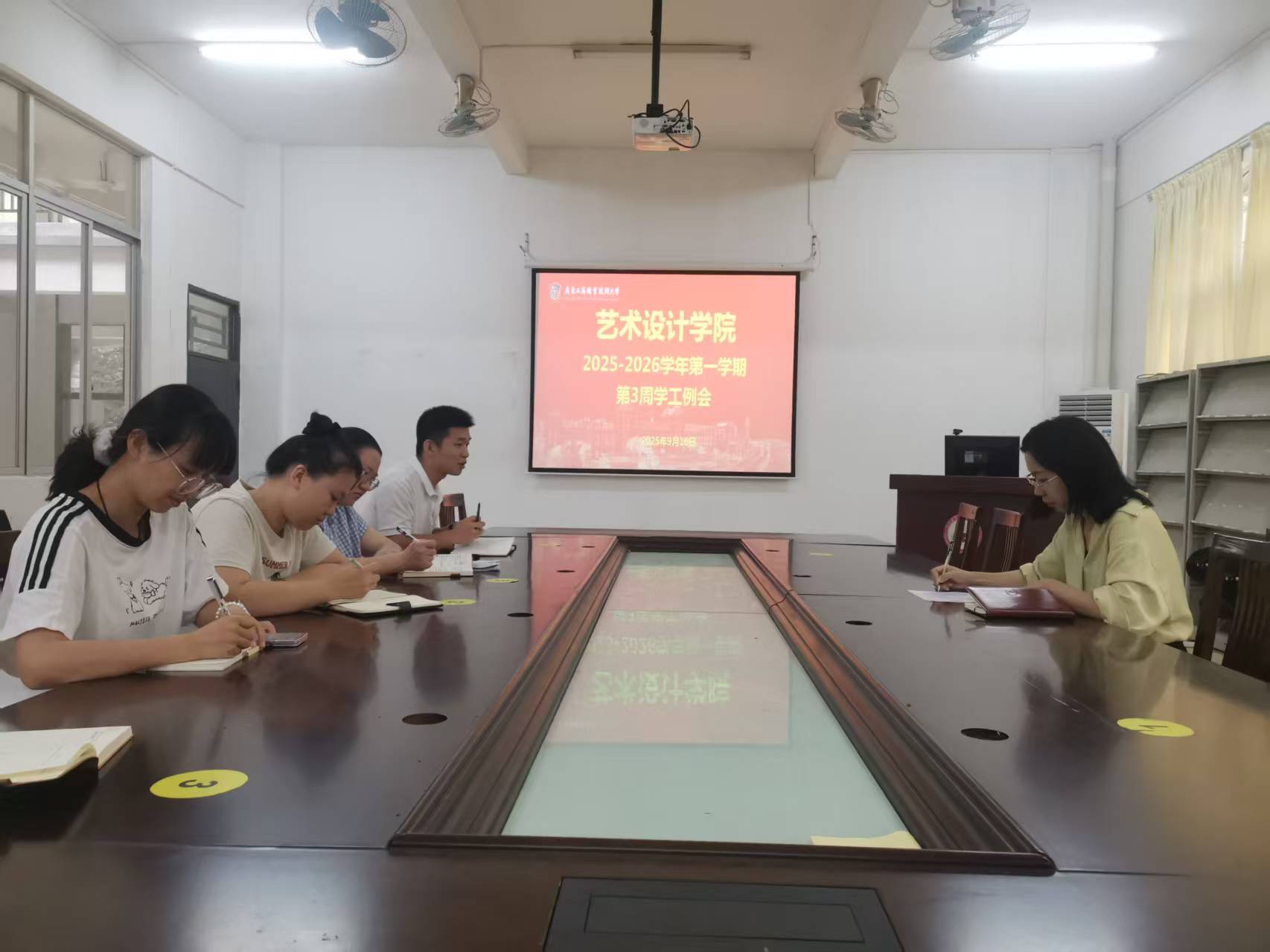 e4aadbb50f1e4f01ed8018d9426a95d8.jpg e4aadbb50f1e4f01ed8018d9426a95d8.jpg