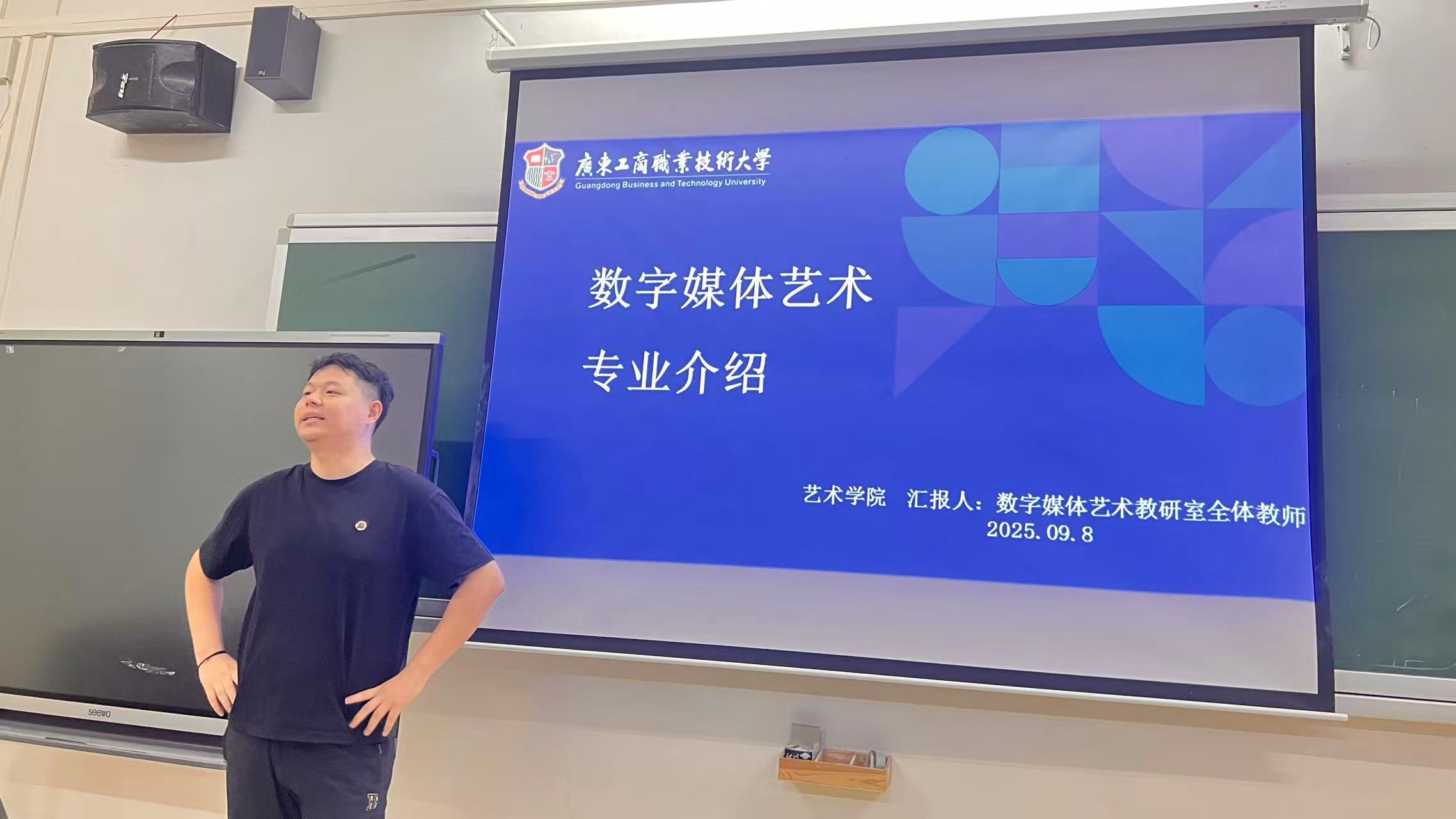 03b66b66f6a9e868314cbf6bc1dac33.jpg 03b66b66f6a9e868314cbf6bc1dac33.jpg